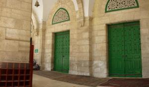 mosque doors pano