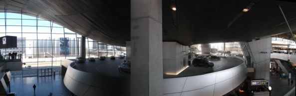 bmw showroom2 1024